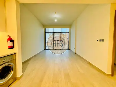 Ready to move spacious 1 bedroom apartment