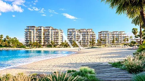 PRIVATE BEACH ACCESS | COASTAL GRANDEUR | SEA VIEWS