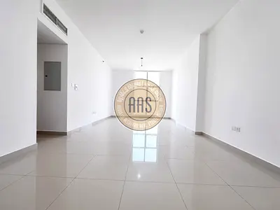 In prime location huge 2bhk with all amenities