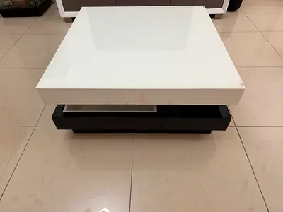 Center table ( with tempered glass)
