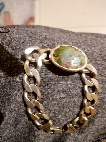 Sterling silver curb bracelet with oval green jasper stone - vintage look