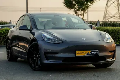 2023 Tesla Model 3 Standard GCC Specs Excellent Condition