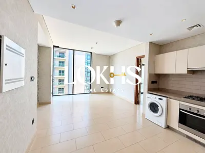 Semi Furnished I 6 Cheques I Great Amenities