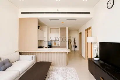 Luxury 1BR | Private Pool | Binghatti Phantom