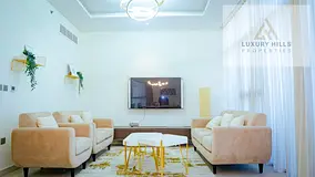 Stunning 3 BHK I Fully Furnished I Vacant