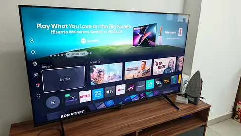 Hisense 55 Inch 4K QLED VIDAA U6 Dolby ATMOS HDR10 with Quantum Dot Colour Dolby VISON Voice