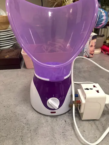 Facial steamer