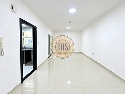 In prime location huge Studio with balcony Wardrobes
