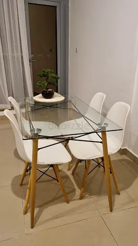Bargain - Glass Top Dinning Table Set with 4 Chairs