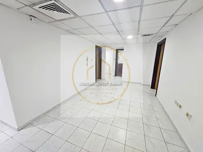 3 غرف وصالة بالمجاز 2 | مساحة ممتازة | صيانة مجانية | قريب من شرطة البحيرة | سهل المخرج لدبي