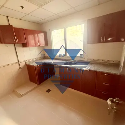 HOT OFFER🔥! Hot Offer – Do Not Miss Out! Spacious 2 BHK with 2 washrooms and FREE car parking in a prime area for only 36K AED/year.
