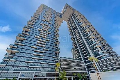 1 Residences | وصل 1 | شقة واسعة بغرفتي نوم | نمط حياة عصري في قلب المدينة