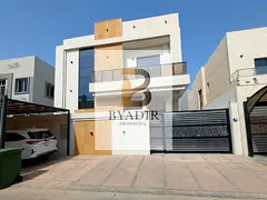 luxury 5 bedroom villa for sale in prime location at yasmeen including electricity and water and AC
