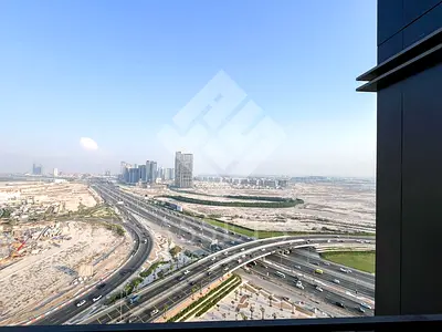 Spacious 1 Bedroom | Creek and MBR City View