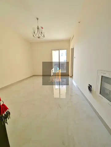 BRAND NEW BUILDING// 1BHK/2 BATHROOMS// NEAR TO PARK AND KING FAISAL ROAD
