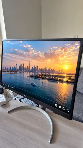 4K LG screen 27" gaming (must go today)