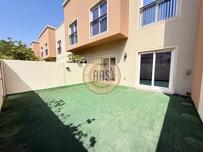 Close to Amenities Spacious 3-Bedroom Villa For rent in Amaranta Villanova
