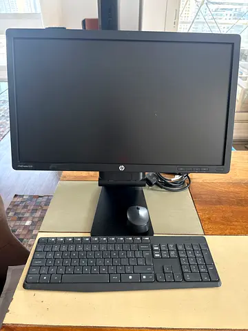HP 22-inch Monitor with Stand, Keyboard and Mouse - Good Working Condition