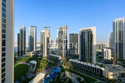 Spacious Apartment | Creek Central Park View
