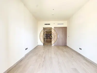 Branded ultra modern spacious ac and amenities free