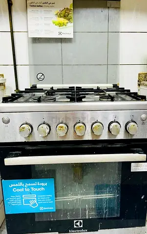 Electrolux Gas Stove For Sale | Very Good Condition| Silver Colour| Integrated Cooking|