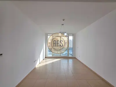 In prime location chiller free huge 1bhk with all amenities