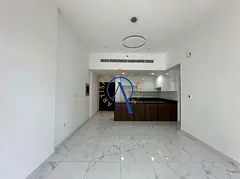 WELL-LIT & SPACIOUS | MODERN FINISHES | CALL NOW