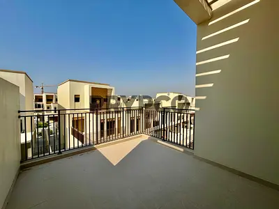 5BR | Unfurnished | Vacant