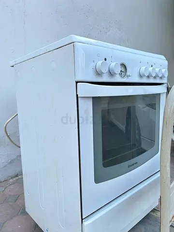 Electric Stove and Oven