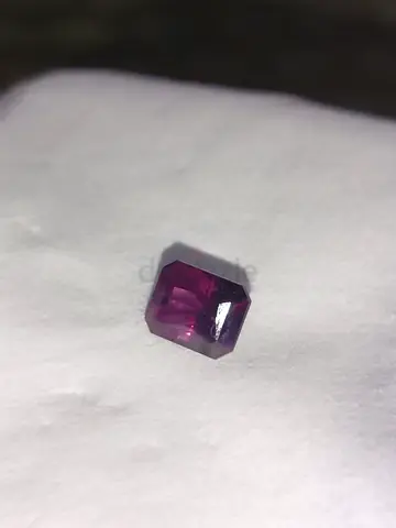Natural purplish pink sapphire corundum