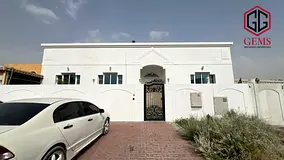 STUNNING | GROUND FLOOR ONLY | MAID ROOM | GARDEN