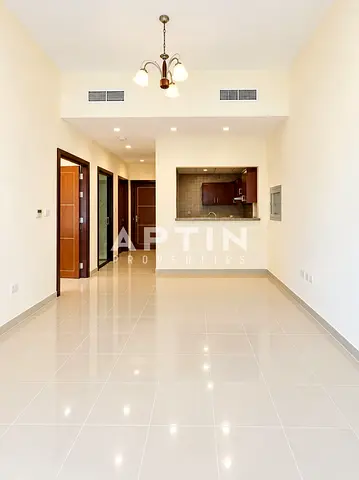 Comfortable 1 BHK with Balcony | Gym & Pool | La Vista 6