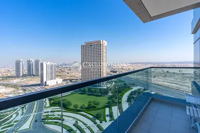 Spacious 1 BR | Balcony | Prime Location