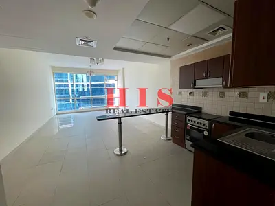 EXTRA LARGE, WELL MAINTEAINED, BALCONY, FACILITES.