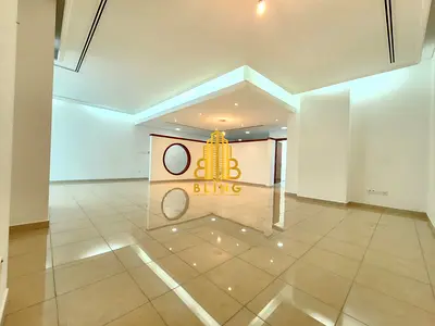 3 BHK With All Amenities, Maid Room & 4 Bathrooms