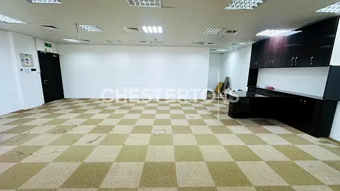 Fitted office | Lake view | Partitions