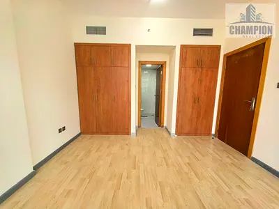 Spacious 1 Bhk Apartment with Landmark views // Huge Sizes all amenities