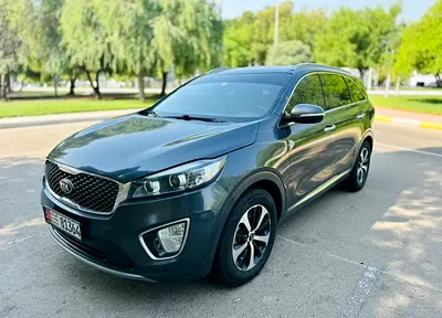 2016 Kia Sorento FULL SERVICE HISTORY GCC Specs | Excellent Condition FREE ACCIDENT