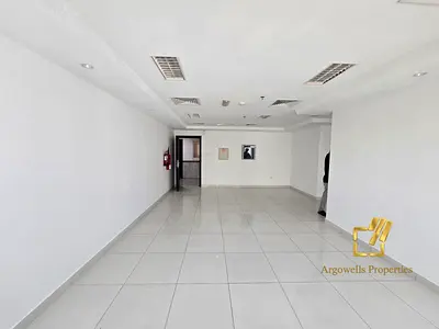 Fully Fitted | Chiller Free | Ready to Move