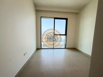 Waterfront 3BR Apartment | Marina & Yacht Views | Seagate Building 4