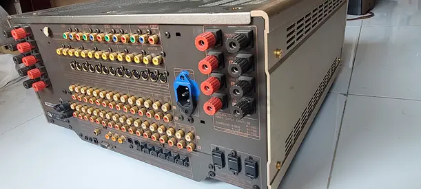 DENON  AVC-A1SE HI-END 170W CHANNEL 7.1 THX RECEIVER