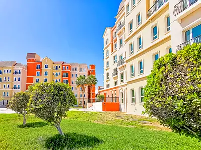 Spacious Layout 1 BHK | Close to Metro |