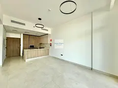 POOL VIEW | SEPARATE LAUNDRY | DISHWASHER SPACE