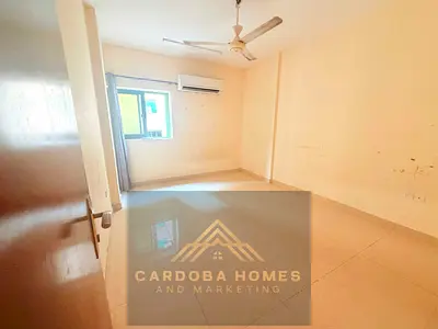 READY TO MOVE 2BHK WITH 2BHAT ROOM SIPLIT AC&GAS RENT 26k