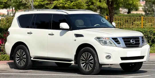 2016 Nissan Patrol SE Platinum V8 - GCC Specs, Excellent Condition Single Owner Used Car For Sale