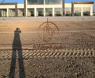 ### محلات مميزة في الصجعة | واجهة أمامية على شارع عام | تشطيب فاخر |