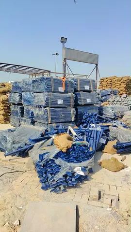 NEW AND USED SCAFFOLDING