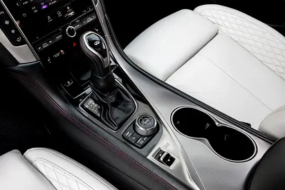 صورة 10 لـ 2023 Infiniti Q50