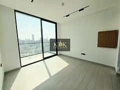 High-Floor | Modern Studio | Pool & Gym Access