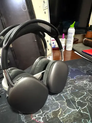 Used over-ear Bluetooth headphones in good condition